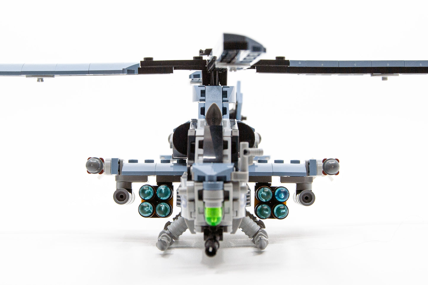 Marine Gunship Building Kit